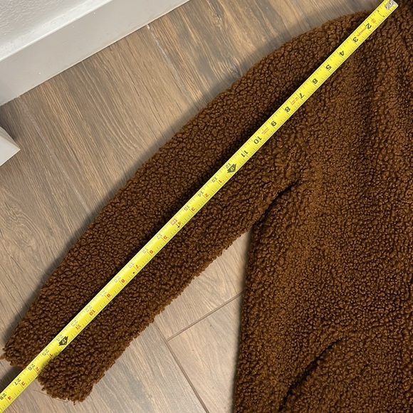 Faux fur teddy coat size M - Picture 10 of 10